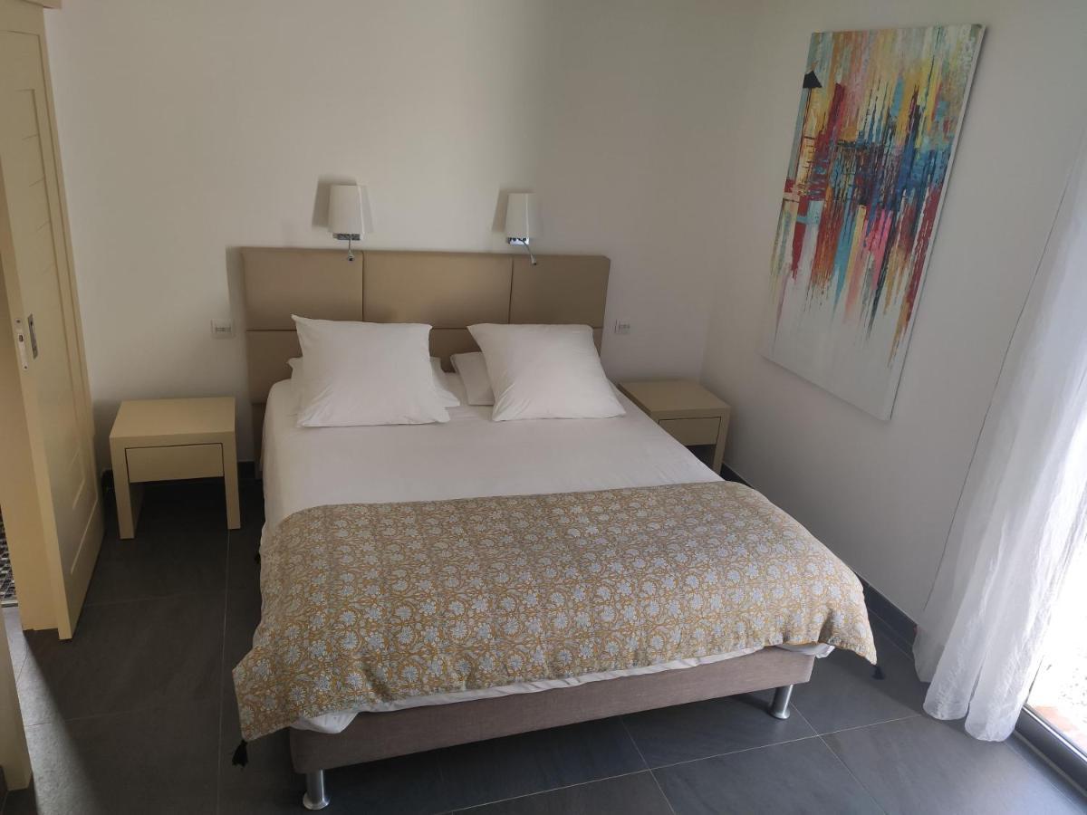 Villa Otilia-Bed And Breakfast-Chambres D'Hotes En Provence Rians  외부 사진